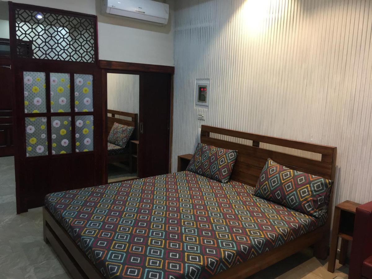 One Bed Studio Apartment Near Shaukat Khanum Lahor Dış mekan fotoğraf